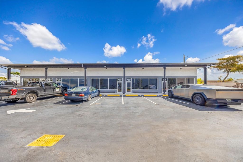 4030 Pembroke Road, Hollywood, FL 33021