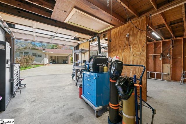 569 Edens Road, Pickens, SC 29671