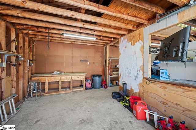 569 Edens Road, Pickens, SC 29671