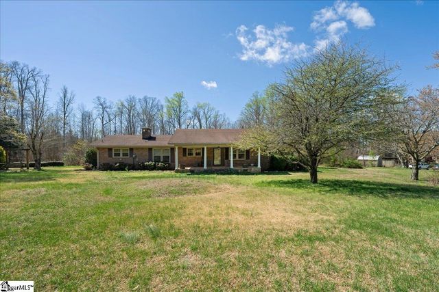 569 Edens Road, Pickens, SC 29671