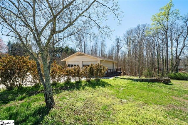 569 Edens Road, Pickens, SC 29671