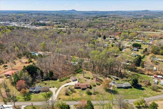 569 Edens Road, Pickens, SC 29671