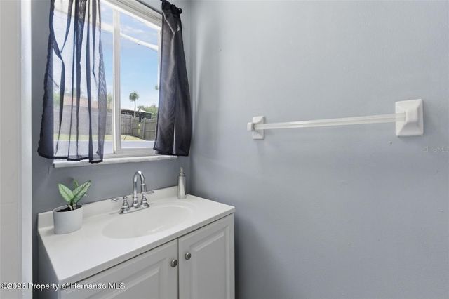 1316 Lake Ariana Boulevard, Auburndale, FL 33823