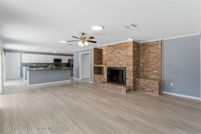 1316 Lake Ariana Boulevard, Auburndale, FL 33823