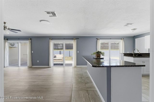 1316 Lake Ariana Boulevard, Auburndale, FL 33823