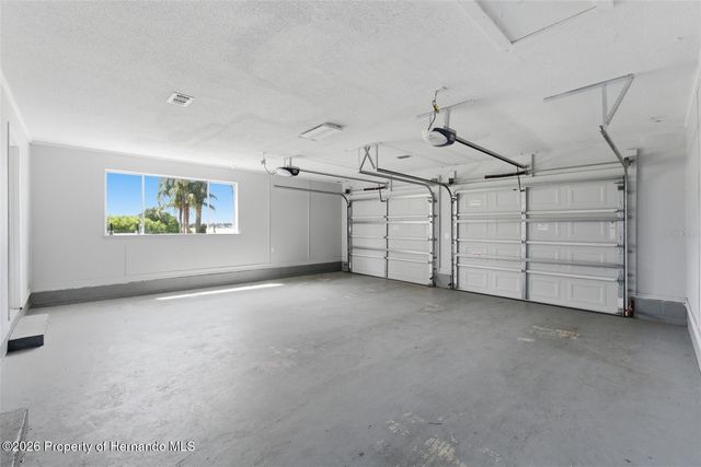 1316 Lake Ariana Boulevard, Auburndale, FL 33823