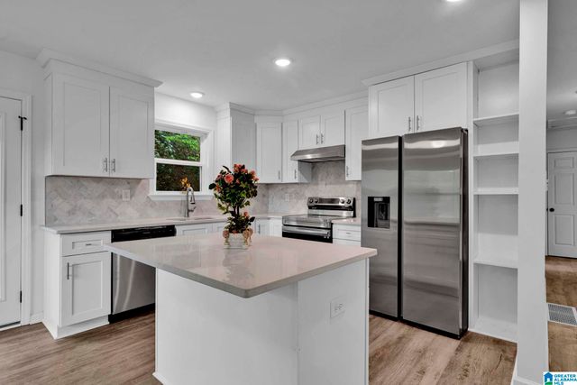 575 FORREST DRIVE S, Homewood, AL 35209