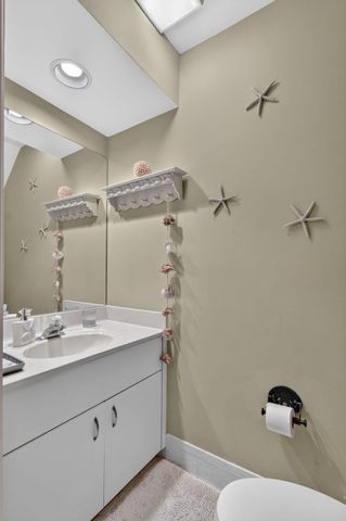 1401 OCEAN DUNES Circle, Jupiter, FL 33477