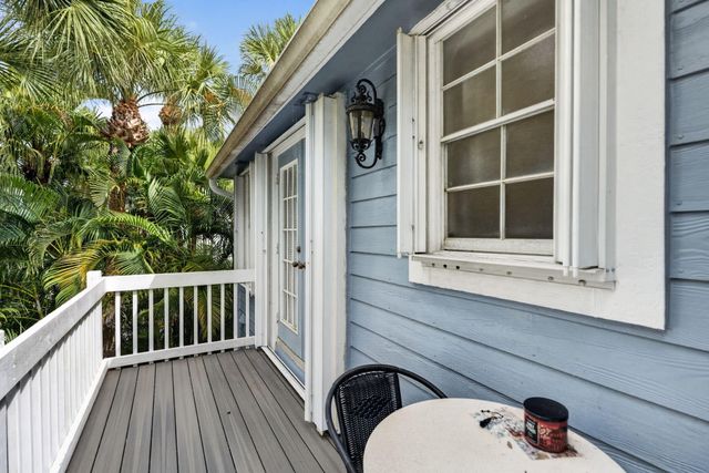 1401 OCEAN DUNES Circle, Jupiter, FL 33477