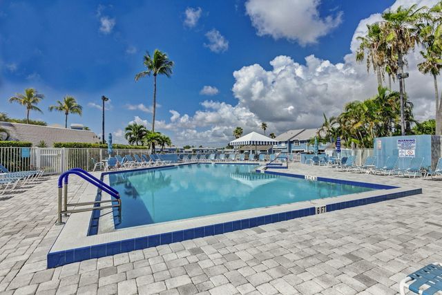 1401 OCEAN DUNES Circle, Jupiter, FL 33477
