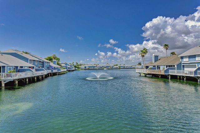 1401 OCEAN DUNES Circle, Jupiter, FL 33477