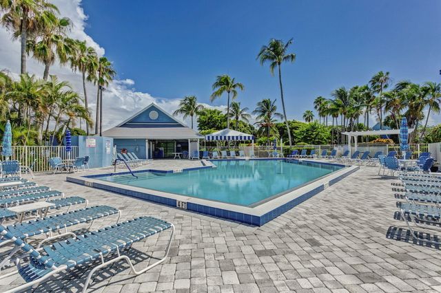 1401 OCEAN DUNES Circle, Jupiter, FL 33477