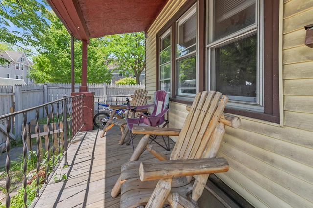 1006 E Land PLACE, Milwaukee, WI 53202