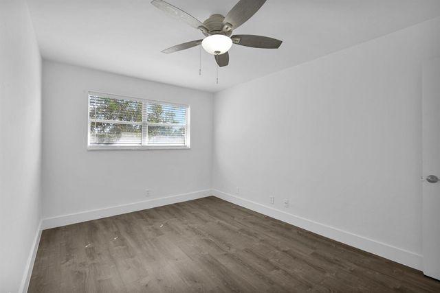 4051 NE 13th Avenue, Oakland Park, FL 33334