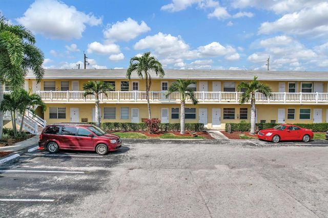4051 NE 13th Avenue, Oakland Park, FL 33334