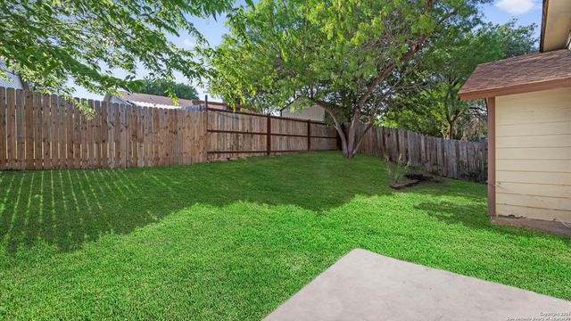 8622 Ridge Flower, San Antonio, TX 78239