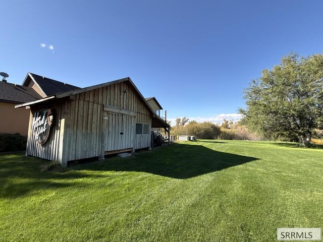 3654 S Cottonwood Drive, Rexburg, ID 83440