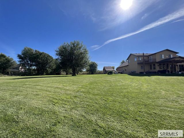 3654 S Cottonwood Drive, Rexburg, ID 83440
