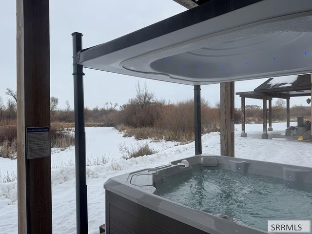 3654 S Cottonwood Drive, Rexburg, ID 83440