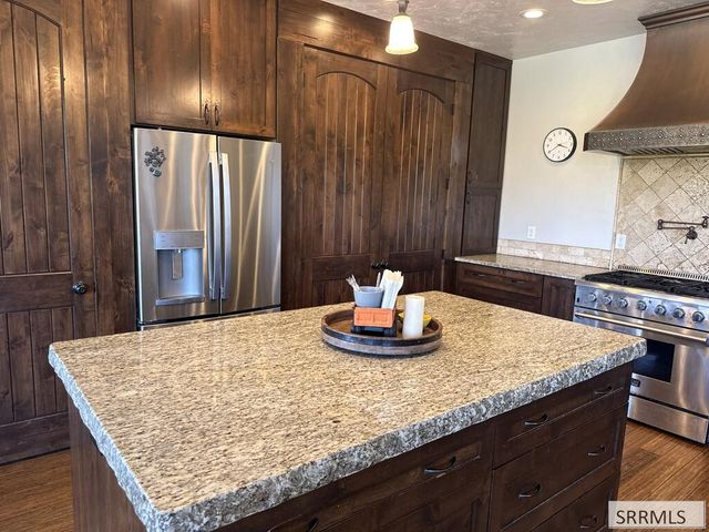 3654 S Cottonwood Drive, Rexburg, ID 83440
