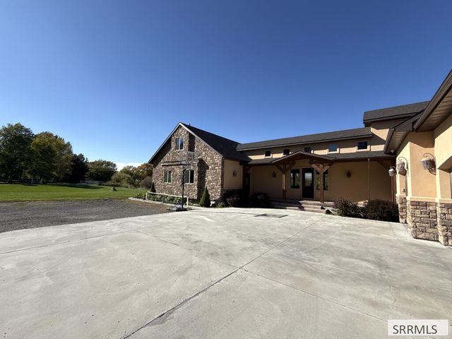 3654 S Cottonwood Drive, Rexburg, ID 83440