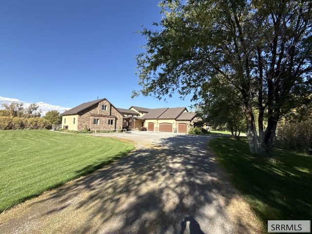 3654 S Cottonwood Drive, Rexburg, ID 83440