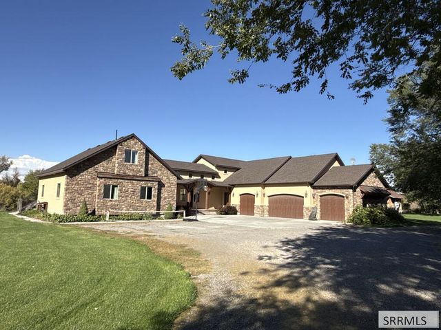 3654 S Cottonwood Drive, Rexburg, ID 83440