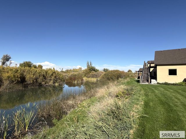 3654 S Cottonwood Drive, Rexburg, ID 83440