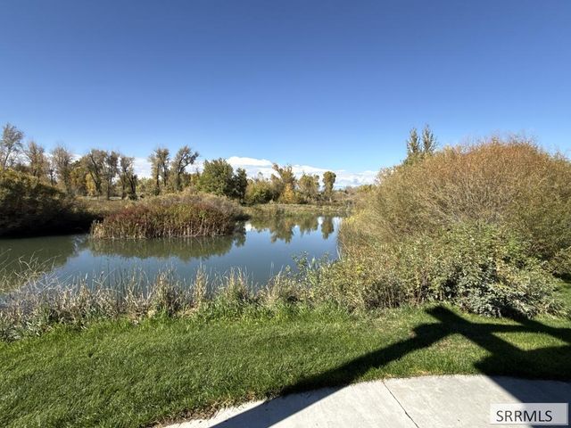 3654 S Cottonwood Drive, Rexburg, ID 83440