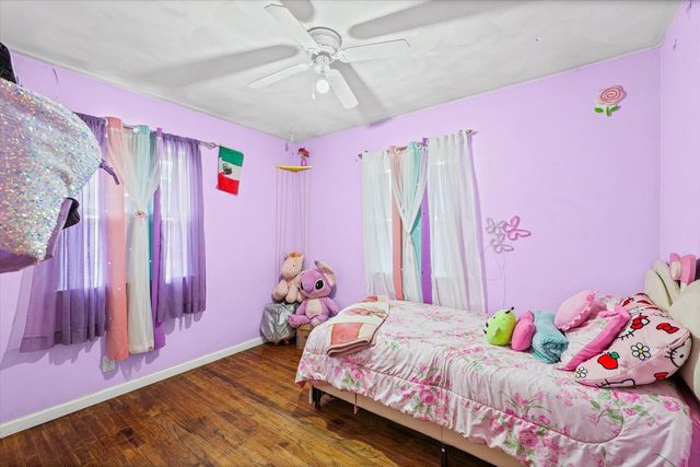 1005 S Country Squire Drive, Urbana, IL 61802