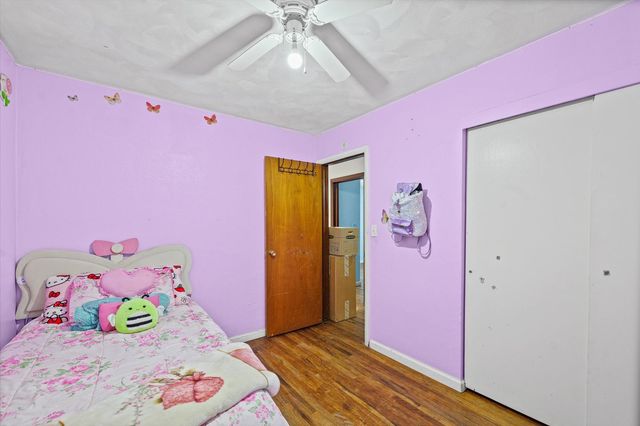 1005 S Country Squire Drive, Urbana, IL 61802