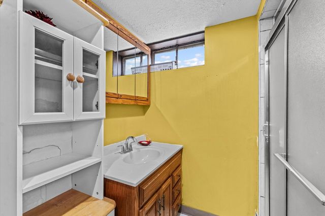 1005 S Country Squire Drive, Urbana, IL 61802