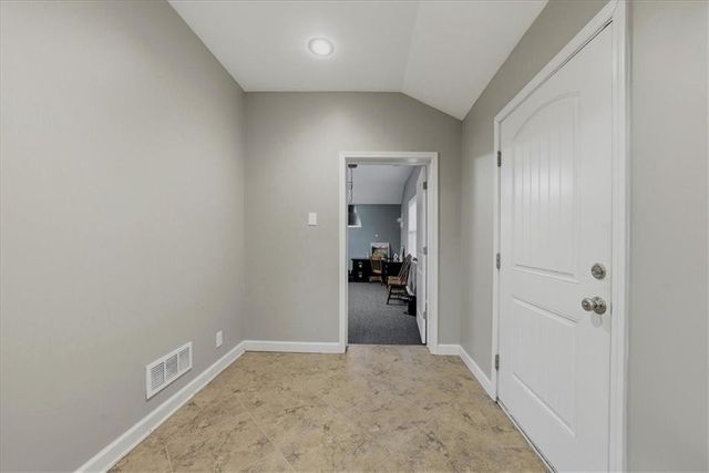 2440 Lowenstein Drive, Lee's Summit, MO 64081