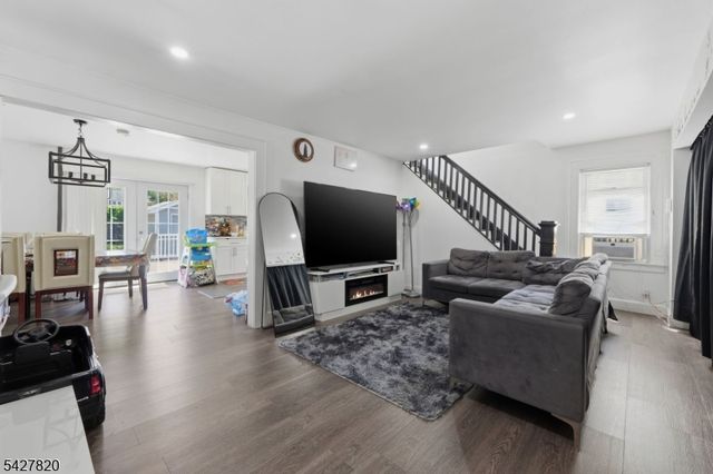 128 Carolina Ave, Newark City, NJ 07106