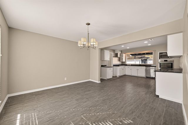 1814 Eagle Point Road, Crosby, TX 77532