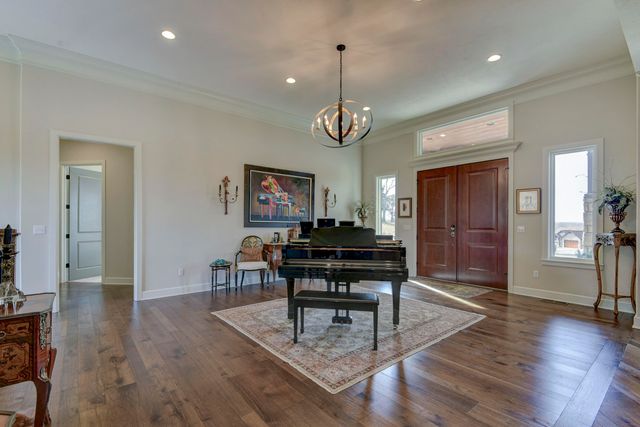 310 Cedar Bend Road, Shell Knob, MO 65747