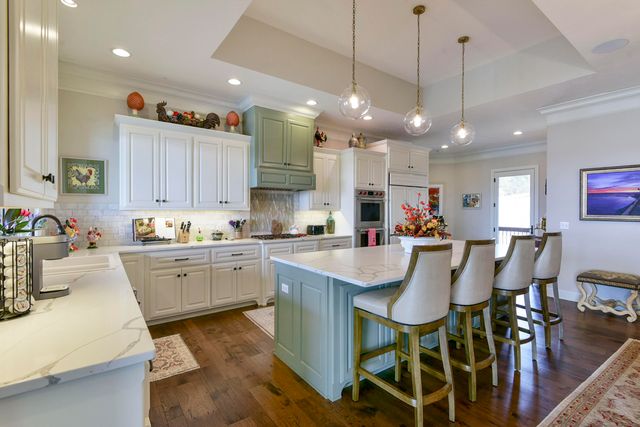 310 Cedar Bend Road, Shell Knob, MO 65747