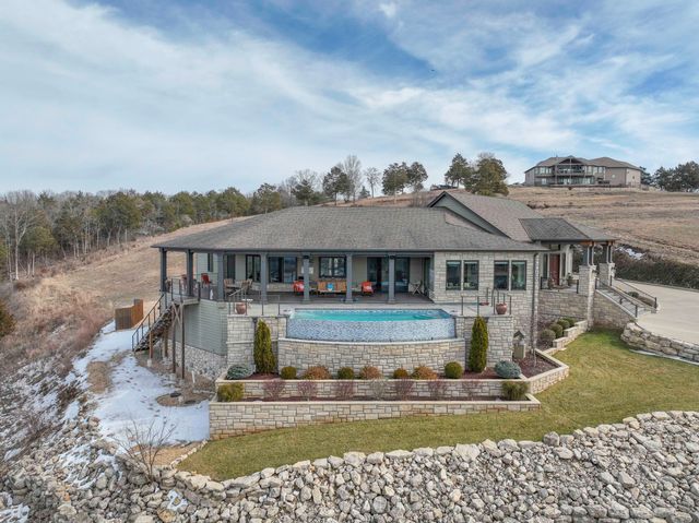 310 Cedar Bend Road, Shell Knob, MO 65747