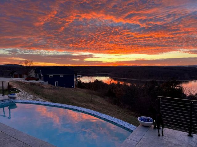 310 Cedar Bend Road, Shell Knob, MO 65747