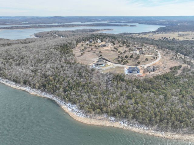 310 Cedar Bend Road, Shell Knob, MO 65747