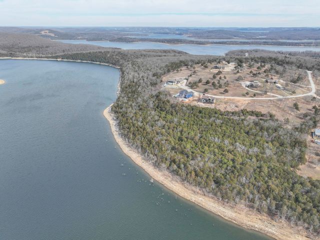 310 Cedar Bend Road, Shell Knob, MO 65747