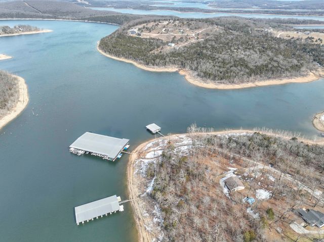 310 Cedar Bend Road, Shell Knob, MO 65747