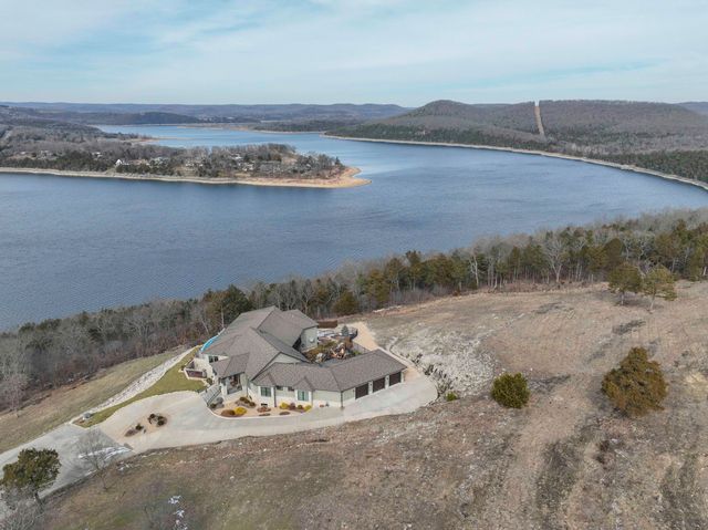 310 Cedar Bend Road, Shell Knob, MO 65747