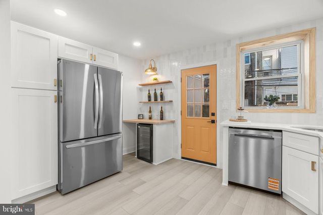 302 CANTRELL ST, Philadelphia, PA 19148