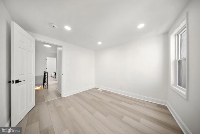 302 CANTRELL ST, Philadelphia, PA 19148