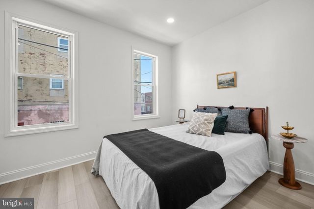 302 CANTRELL ST, Philadelphia, PA 19148