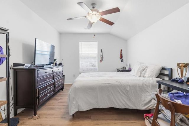 21738 W 123RD Terrace, Olathe, KS 66061