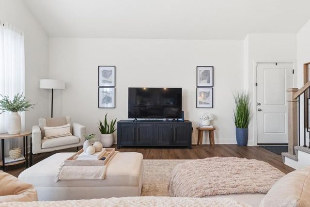 21738 W 123RD Terrace, Olathe, KS 66061