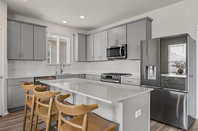208 Orange RD, Buda, TX 78610