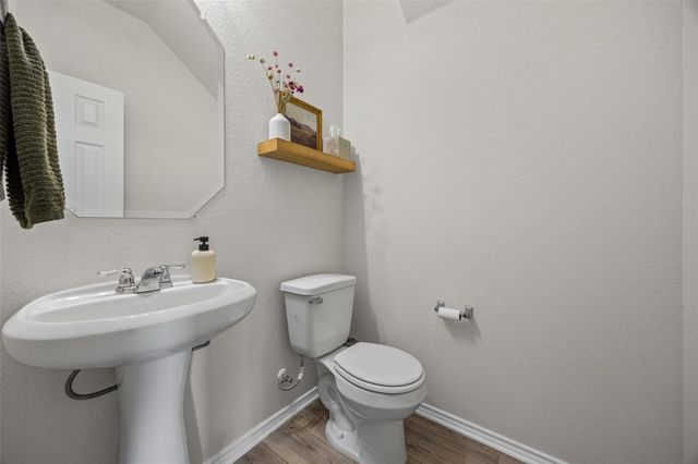 208 Orange RD, Buda, TX 78610